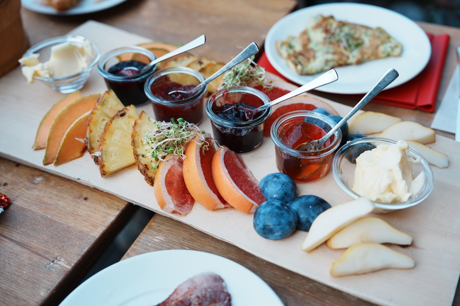 Breakfast served at Café 3692